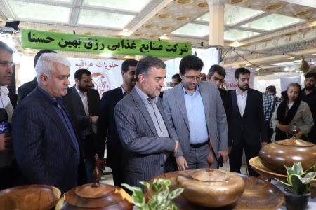 بازدید استاندار مازندران از نمایشگاه توانمندی های روستاییان مازندران در تهران