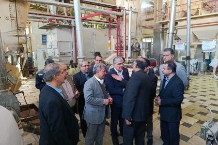 حل مشکلات نهاده های دامی مازندران با تسریع طرح های توسعه ای و حمایتی بهپاک   